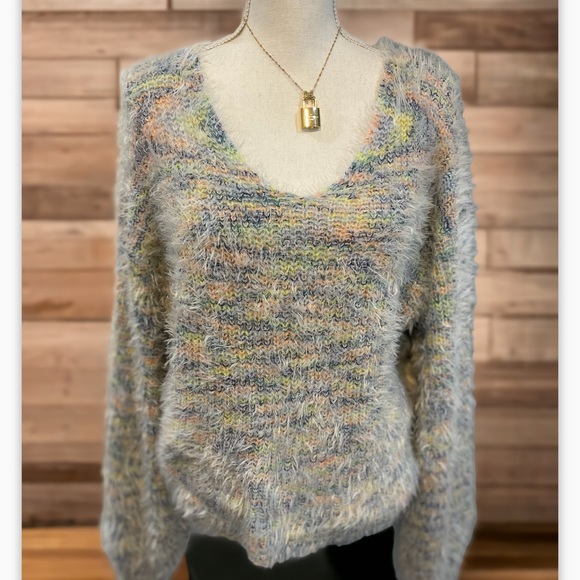 Free People V Neck Sweater - Picture 4 of 7